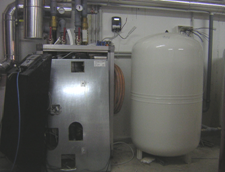 500L Expansion Tank with a 200sqm Stratifide Solar Pumping Station